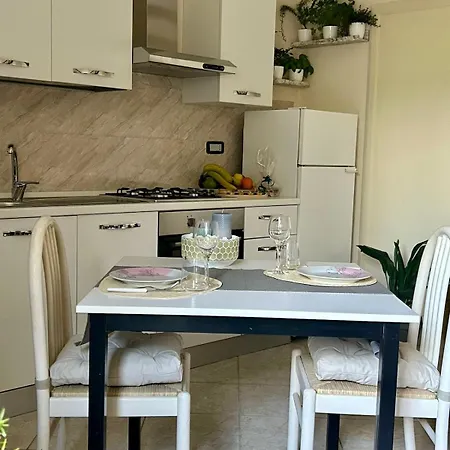 Ferienhaus La Dimora Nel Cilento Omignano Scale