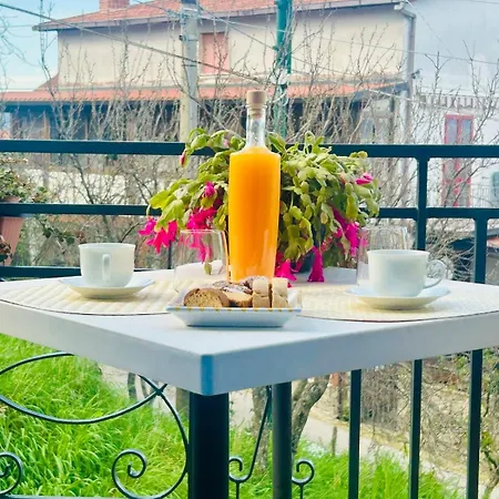 Ferienhaus La Dimora Nel Cilento Omignano Scale
