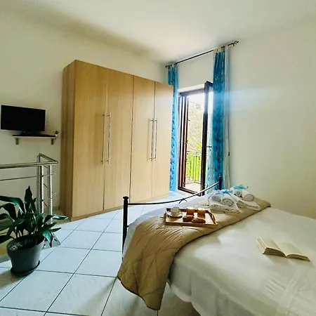 Ferienhaus La Dimora Nel Cilento Omignano Scale